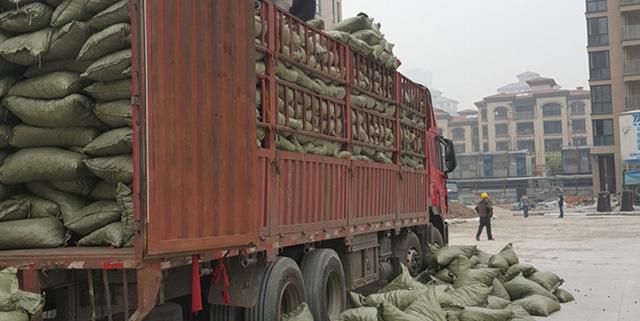 杭州綠城五重院項(xiàng)目使用車庫(kù)頂板回填陶粒